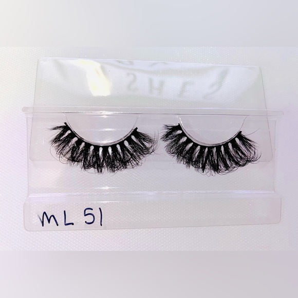 Lash Strip ML51 - Picture 2 of 2